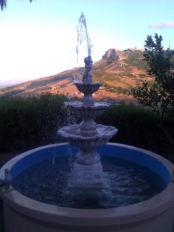 B&B - Affittacamere Da Pietro - Enna Bagian luar foto