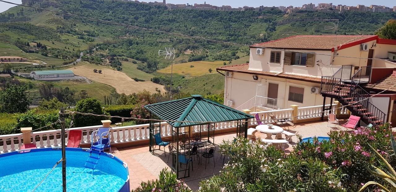 B&B - Affittacamere Da Pietro - Enna Bagian luar foto