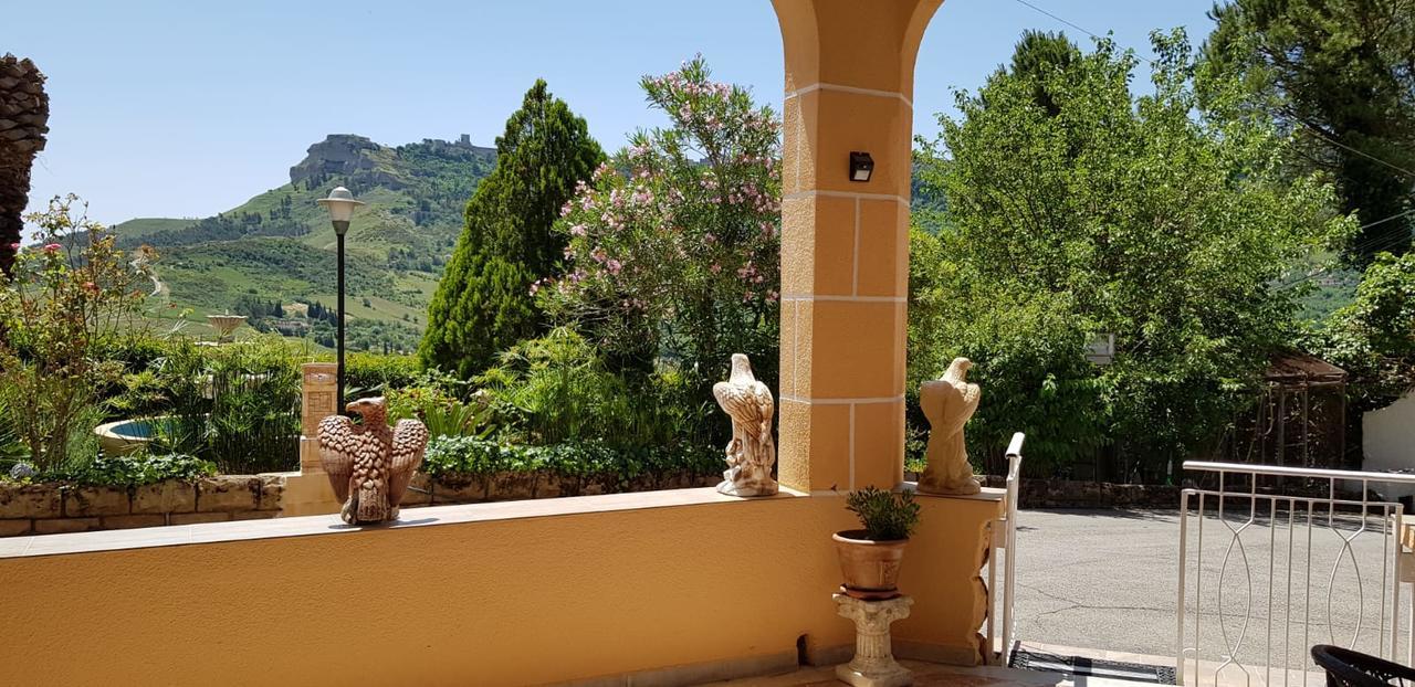 B&B - Affittacamere Da Pietro - Enna Bagian luar foto